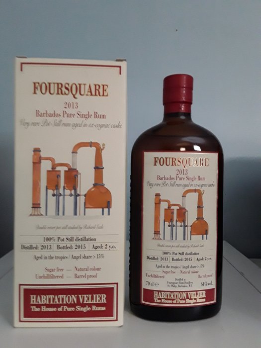 Foursquare 2013 Habitation Velier bottle and box